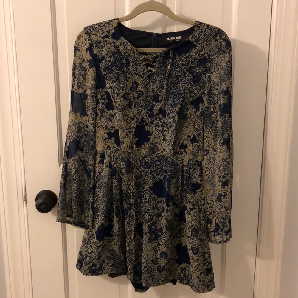 Long sleeve romper